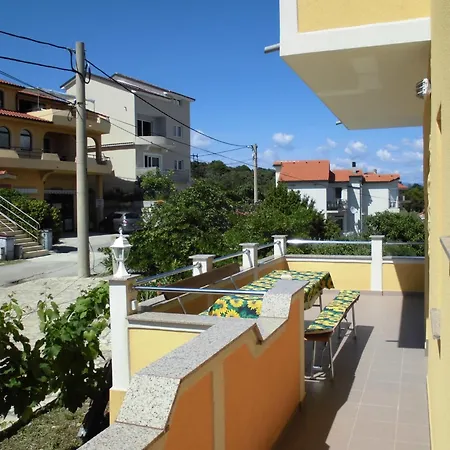 San Marino Apartment *
